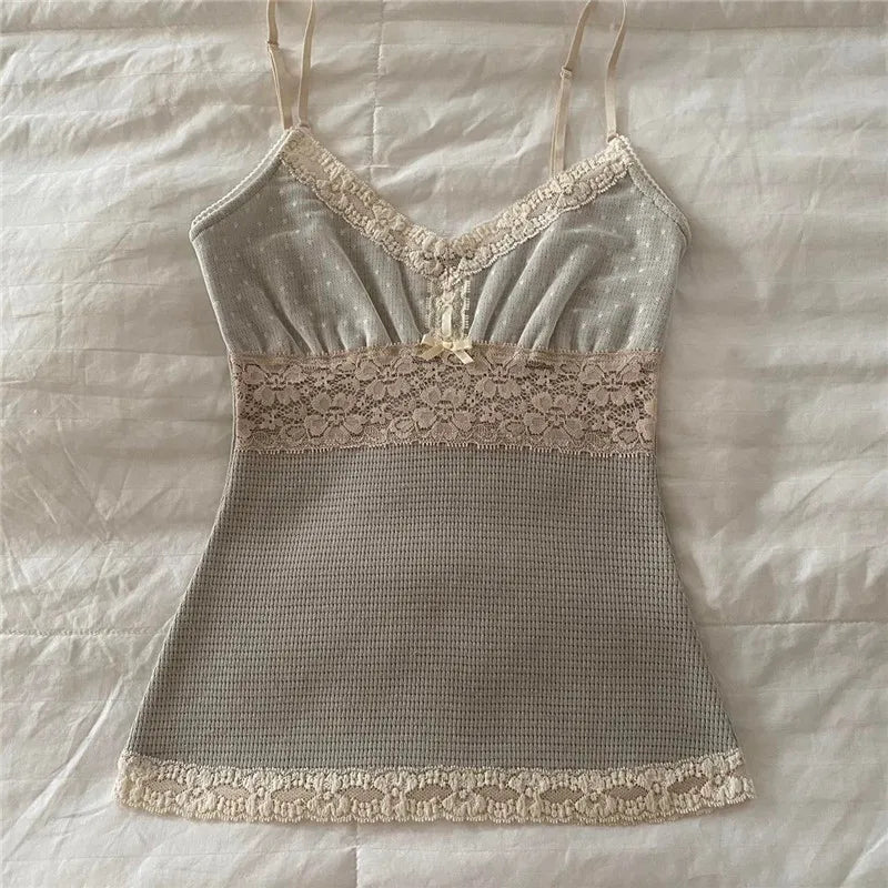 Women's crop tops in beige lace and textured fabric for casual wear