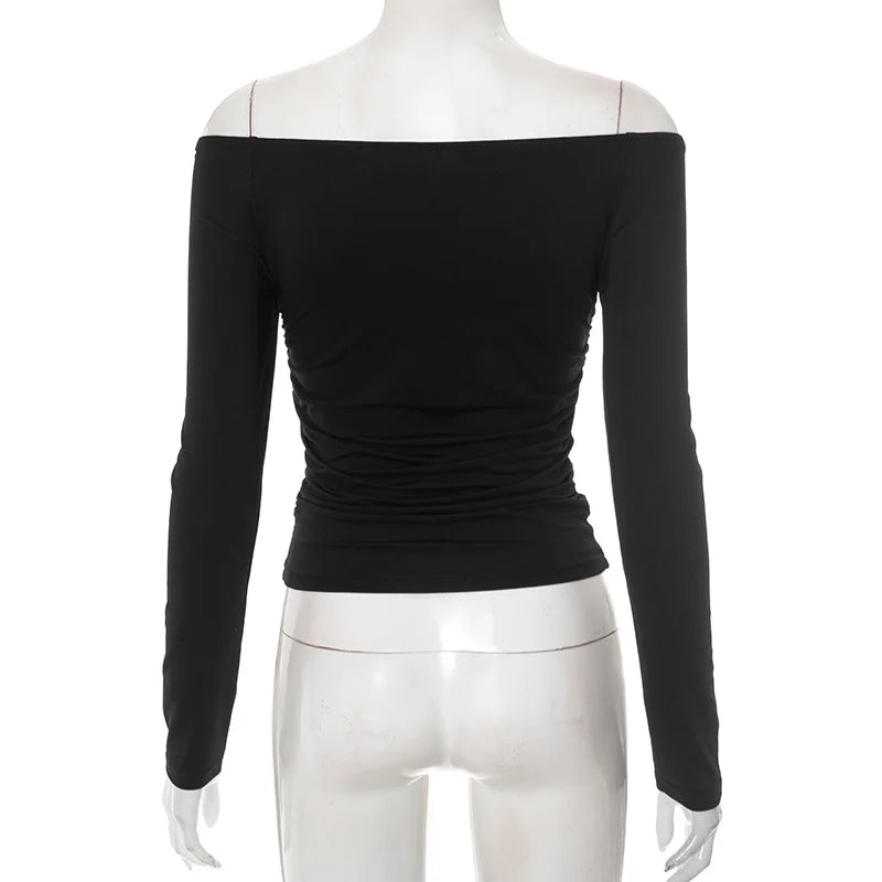 Women's black long sleeve crop tops, stylish for casual wear