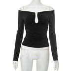 Women's black crop tops, stretchy material, stylish for casual outings