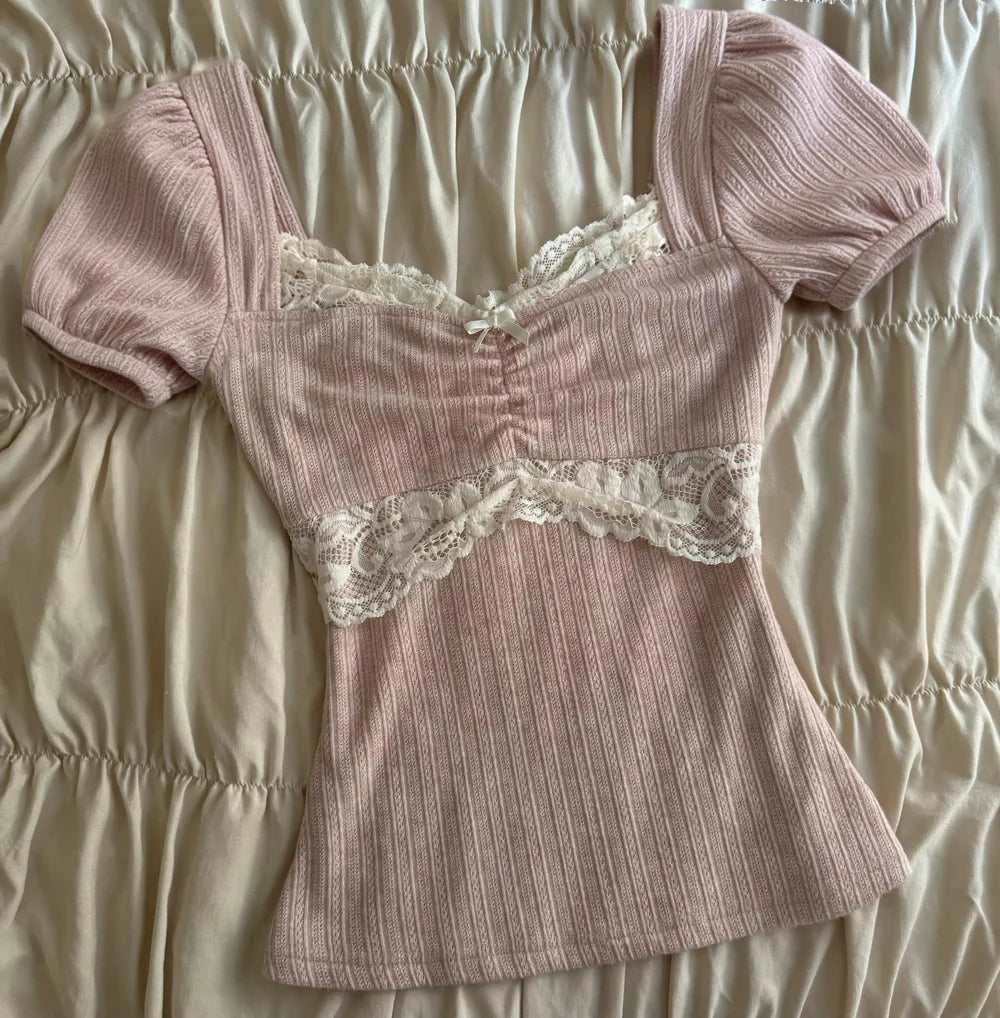 Women's pink crop tops with lace detailing for casual outings