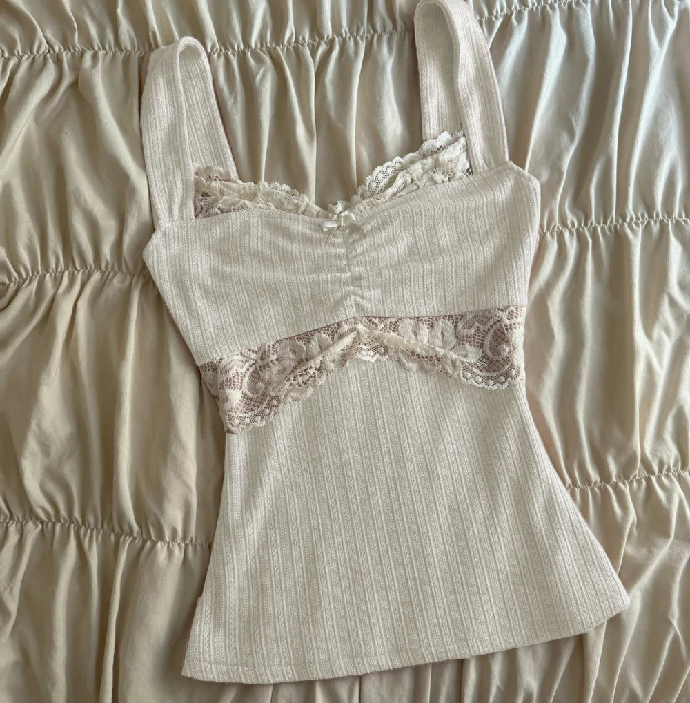 Women's beige crop tops with lace detailing for casual wear