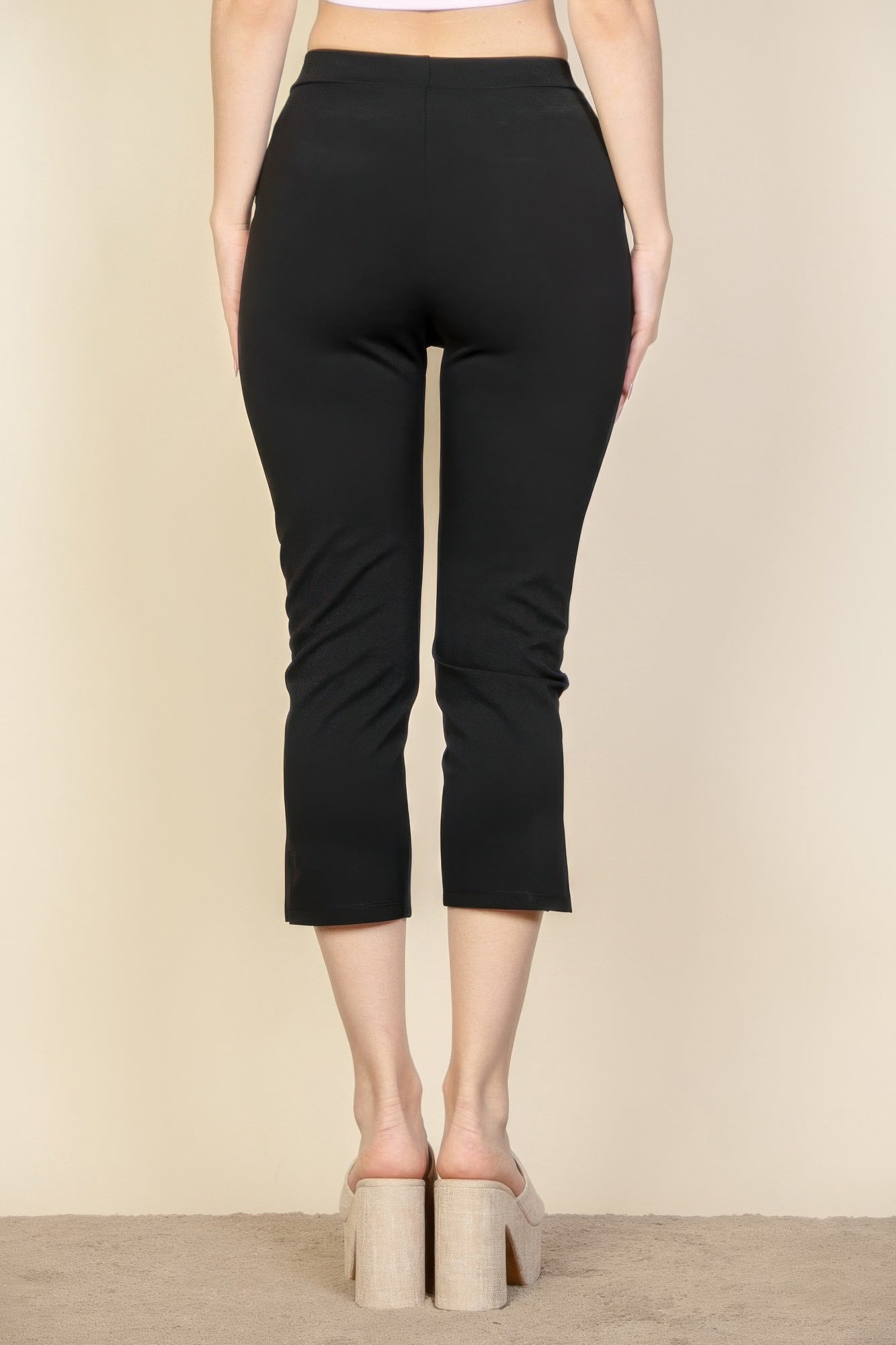Black cropped pants for women, perfect for casual outings