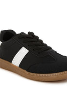 Rag Company women's crossover classic lace-up flatform sneaker in black and white