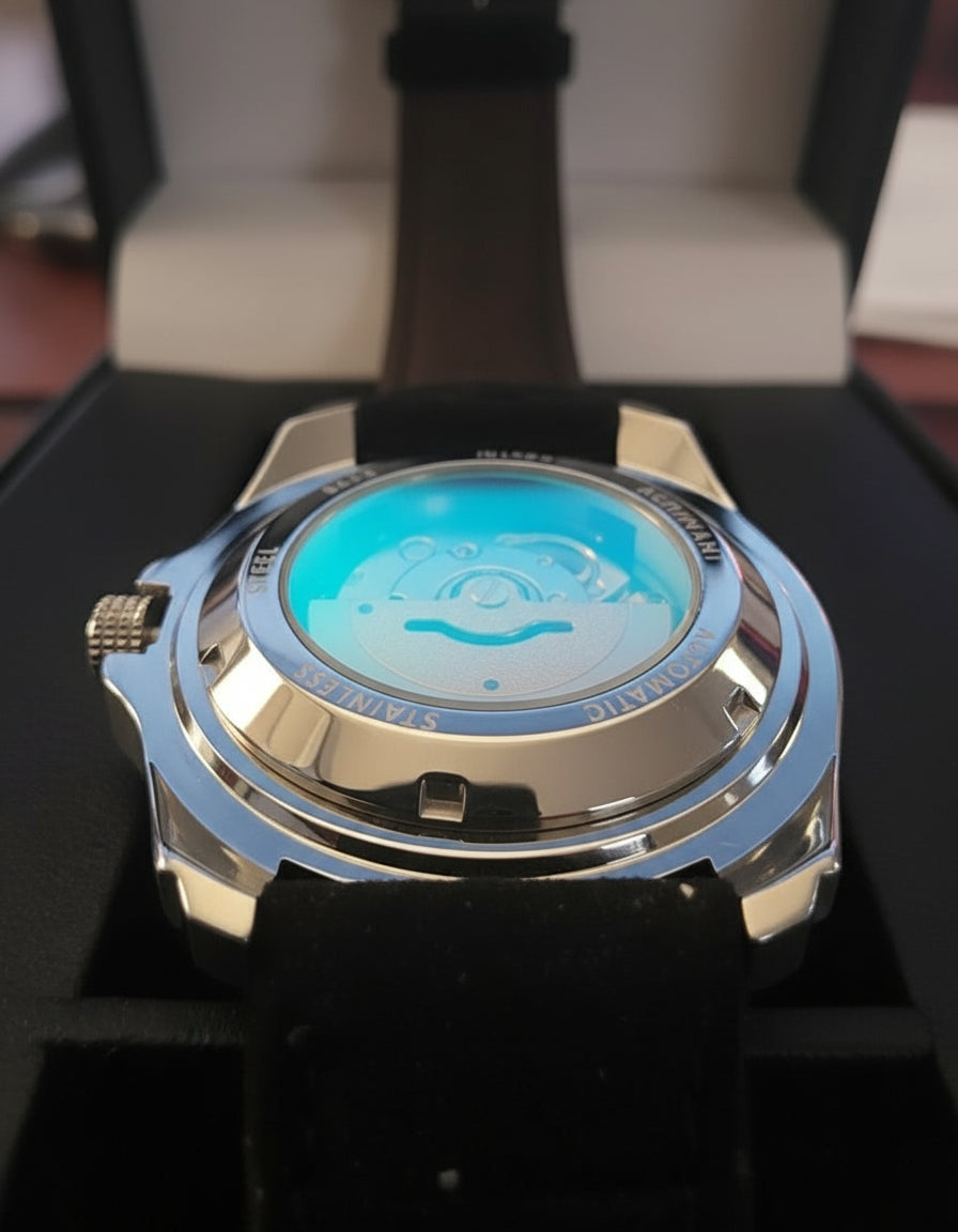 Dapr men's automatic watch with a striking blue dial and stainless steel case in a display box