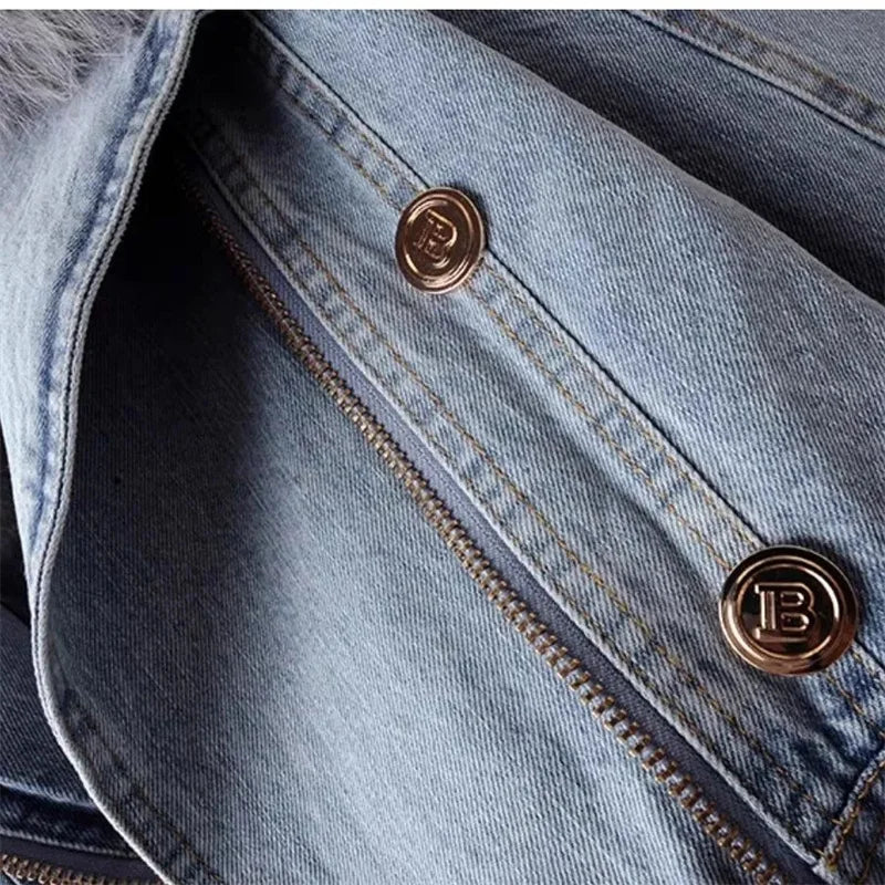 Men's denim jacket in blue, made of durable denim fabric