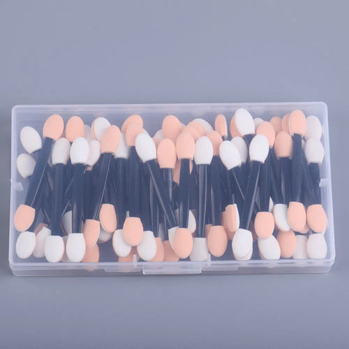 disposable double-headed sponge applicator for eyeshadow (photo 1 of 6)