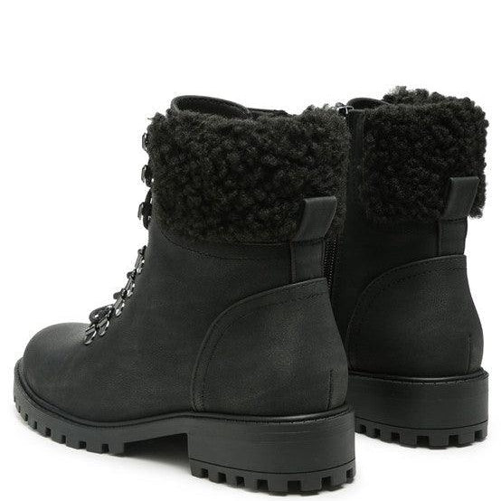 Women's Shoes - Boots Dolon Lace-Up Fur Collared Ankle Boot