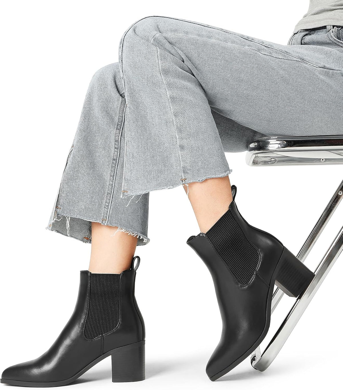 DREAM PAIRS Women's Heeled Ankle Chelsea Boots – toe close-up