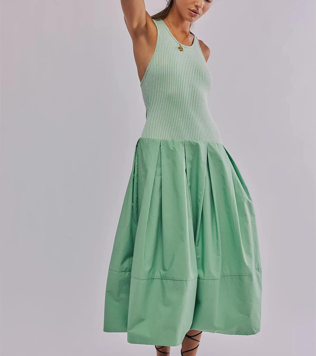 Women's mint green dress for the summer, perfect for casual outings