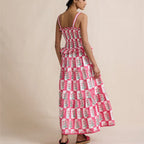Women's pink floral maxi dress for the summer, lightweight and stylish