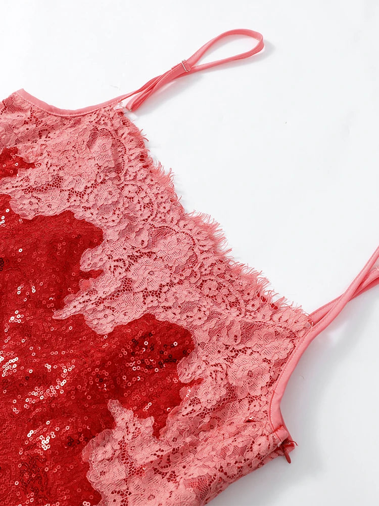 Women's pink lace summer dress for the summer with sequin details