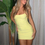Yellow bodycon dress for the summer, perfect for warm days