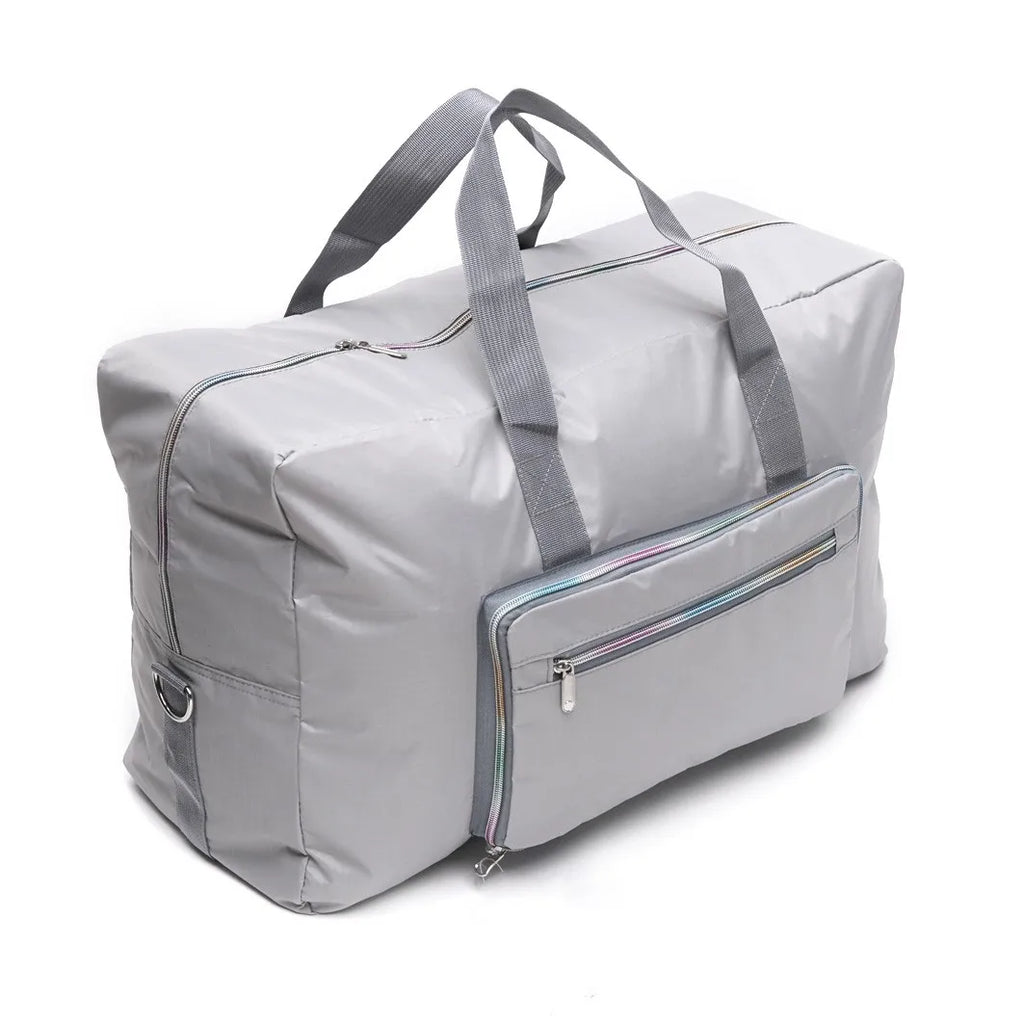 Gray duffle bag with multiple compartments for travel convenience