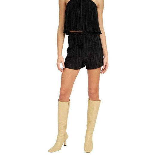 Women's Emory Park elastic waistband shorts in black with a stylish pleated design