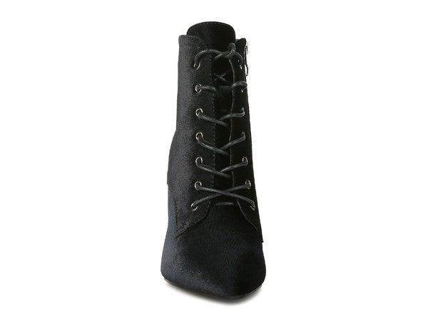 Rag Company elegant high heeled boots in black with lace-up design for a stylish look