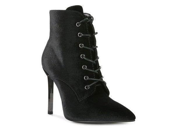 Rag Company elegant high heeled boots in black suede with lace-up front and pointed toe design