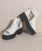 Oasis Society Elizabeth strapped sandals in white with chunky black platform sole for trendy summer style