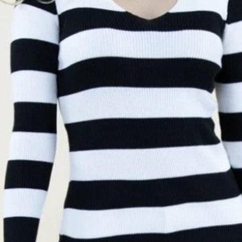 Women's Shirts Essential Long-Sleeve Stripe V-Neck
