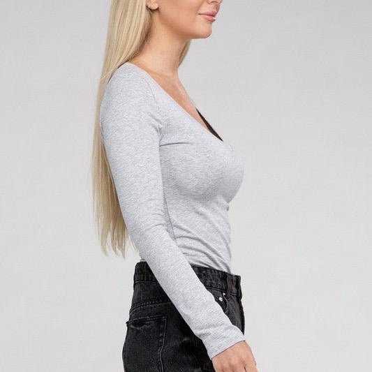 Women's Shirts Essential V-Neck Long Sleeve T-Shirt