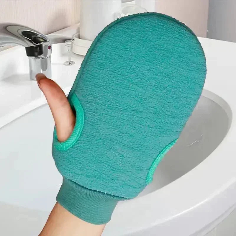 Teal exfoliating gloves for dead skin, ideal for smooth skin care