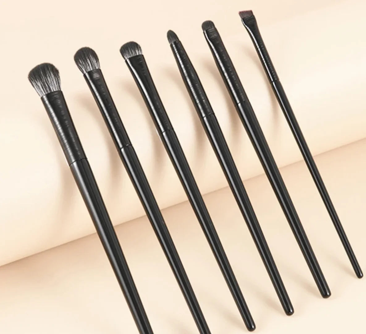 6-piece soft eye makeup brush set for eyeshadow eyeliner and brows (photo 4 of 5)