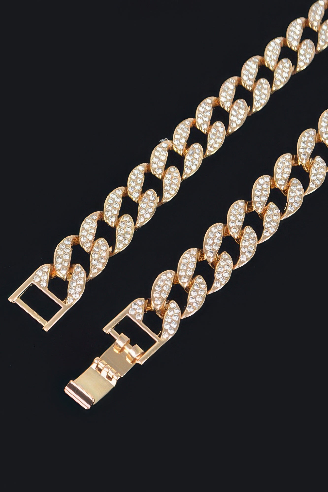VacationGrabs men's fashion hammered chain necklace with gold tone and embedded crystals