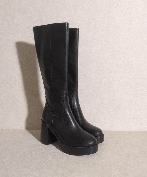 Oasis Society Fashionable Knee-High Boots for Women with Chunky Heel in Black Leather