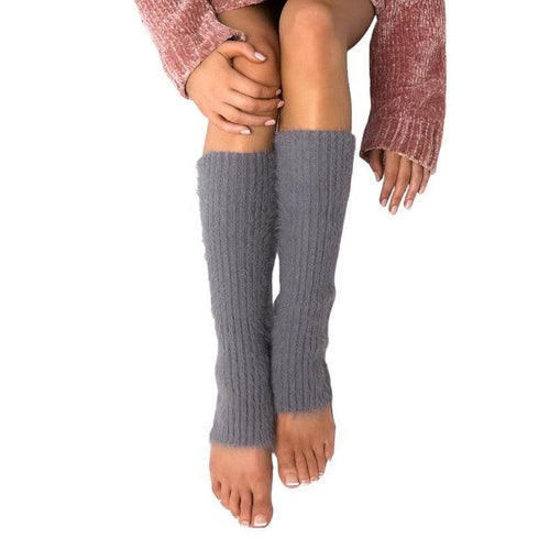 Aili's Corner Fashionable Leg Accessories in Grey for Stylish Winter Layering