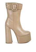 Rag Company fashionable vacation boots in beige with stylish buckle and platform heel