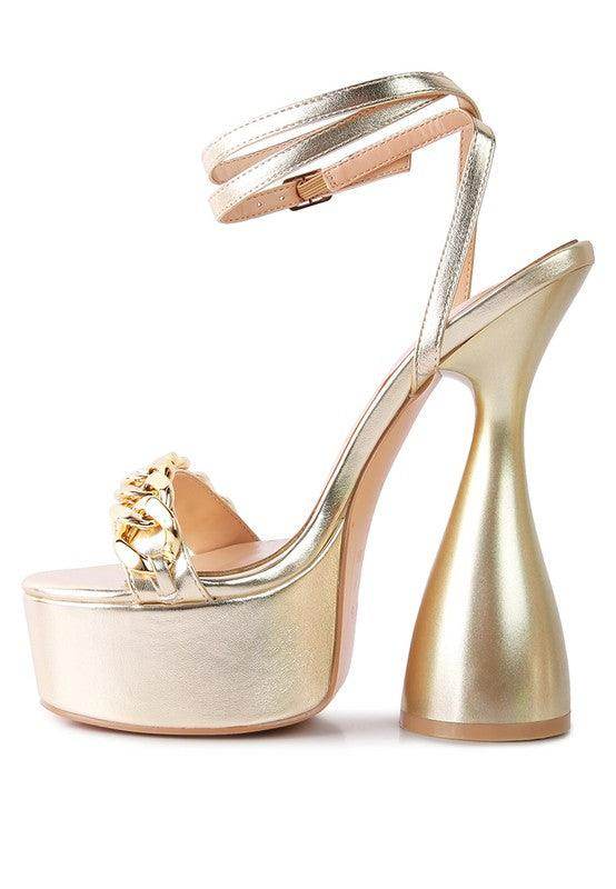 Rag Company fashionable vacation sandals in gold with a trendy platform heel for stylish summer outings