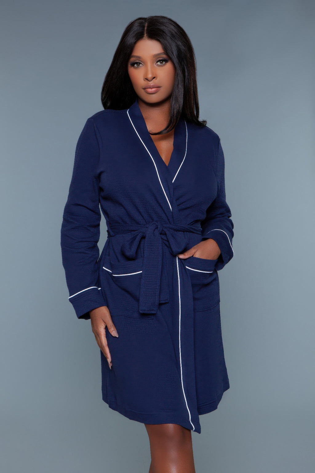 Women's navy bathrobe, soft fabric, ideal for relaxing at home