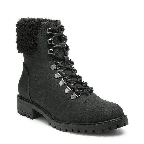 Rag Company fur collar hiking boots in black with lace-up design and rugged sole for outdoor adventures
