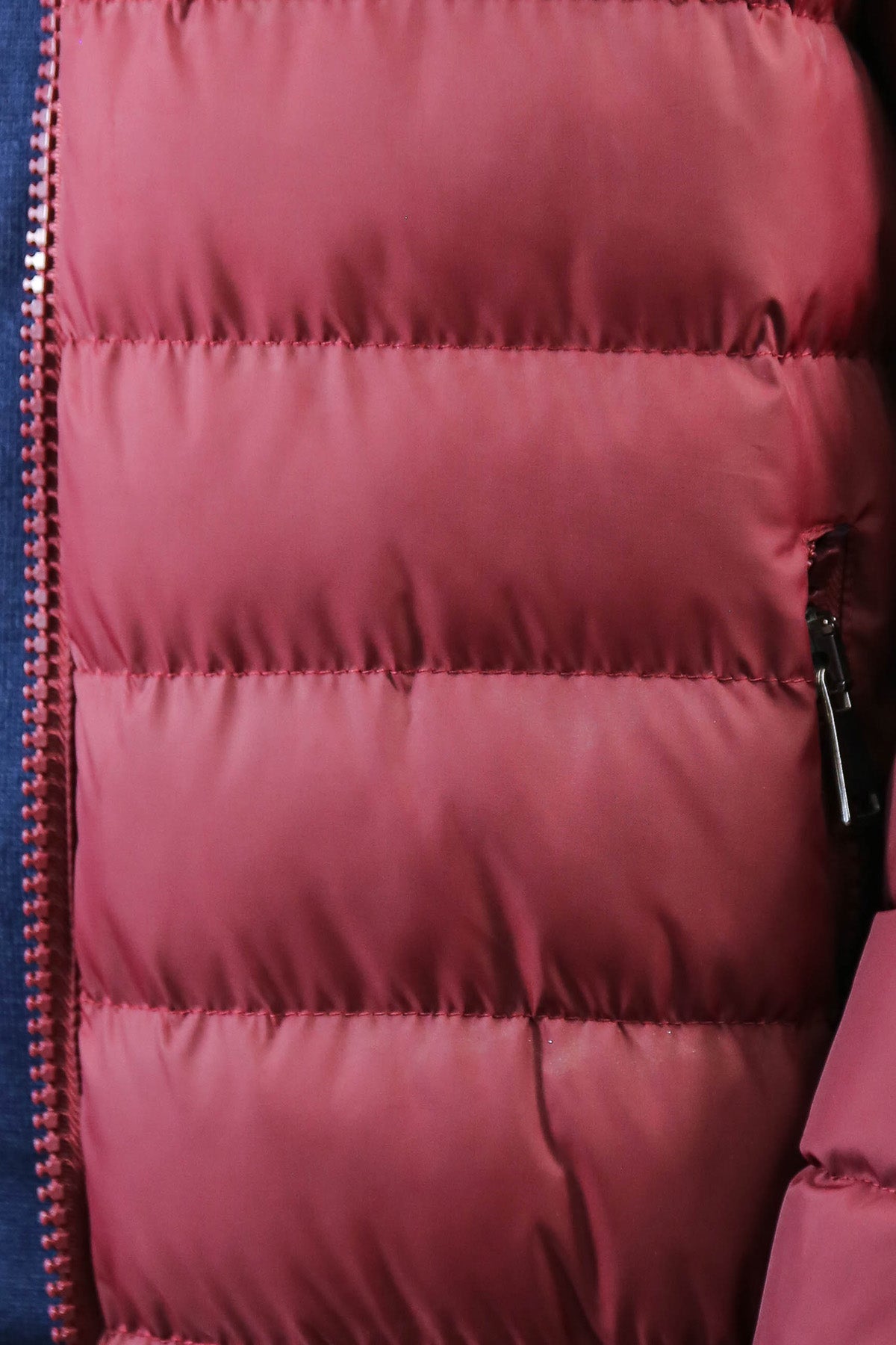 Fur Hooded Burgundy Men Down Coat – fabric detail view