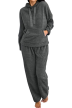 Cozy Women's Loungewear Set for Relaxation