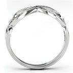 Elegant silver women's ring designed as gift jewelry with a unique crisscross pattern