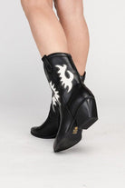 Women's Shoes - Boots Giga Western High Ankle Boots