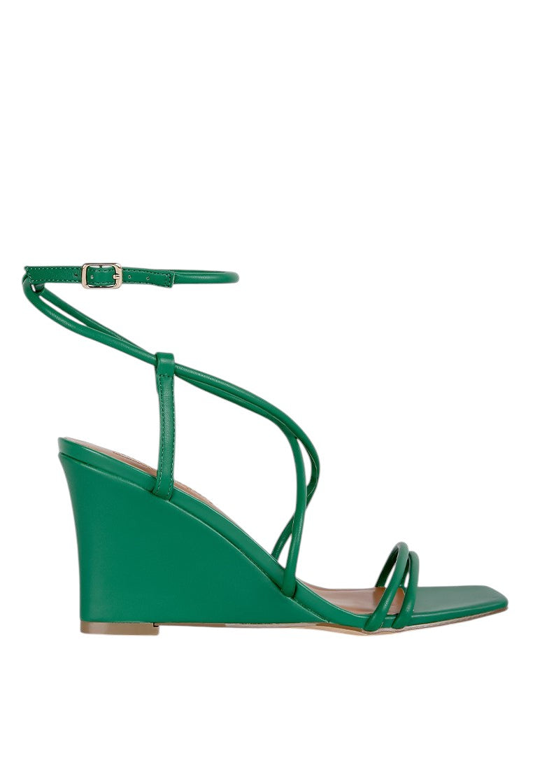 Gram Hunt Ankle Strap Wedge Sandals