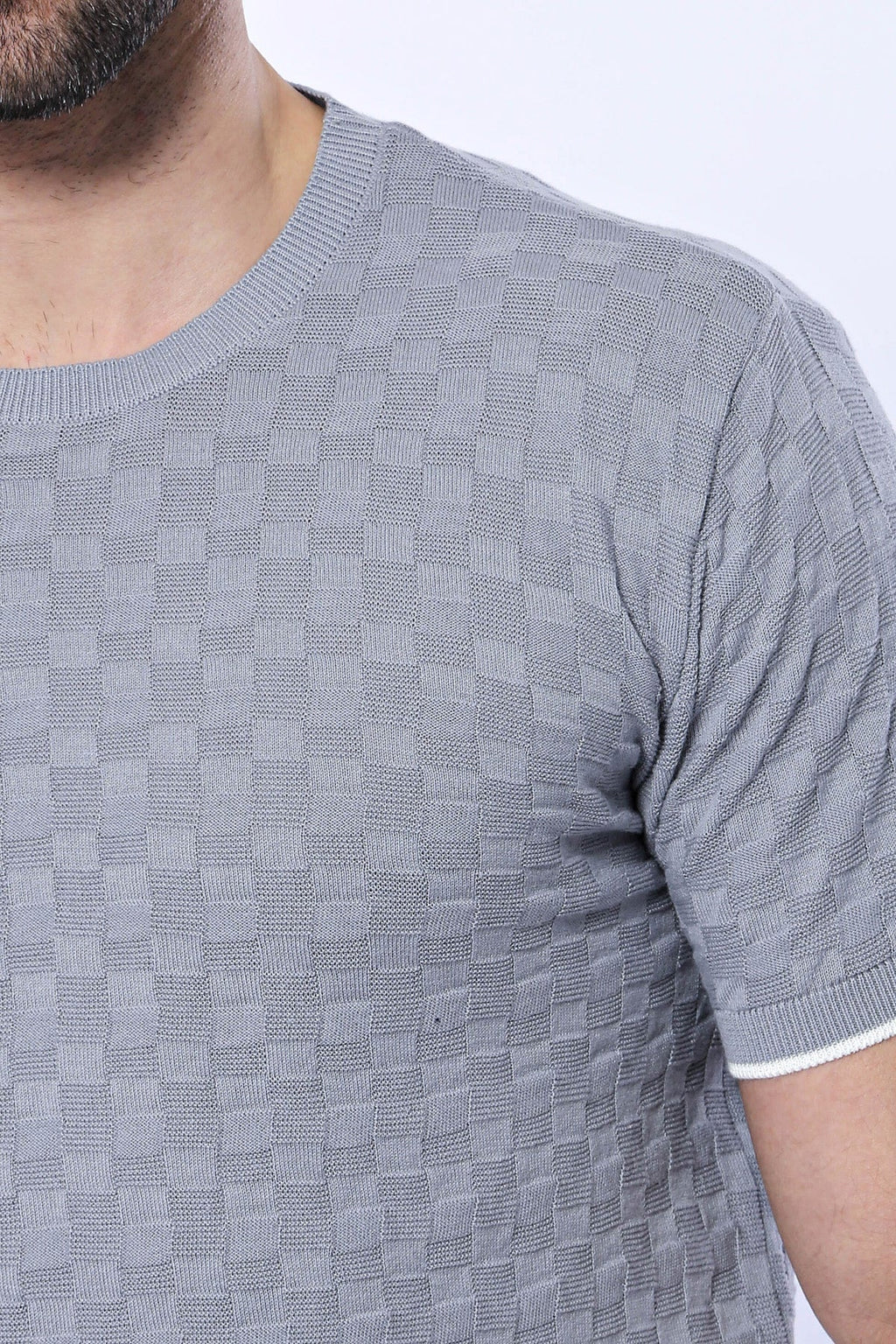 Grey Patterned Tricot Knitted T-Shirt by Wessi – detail view
