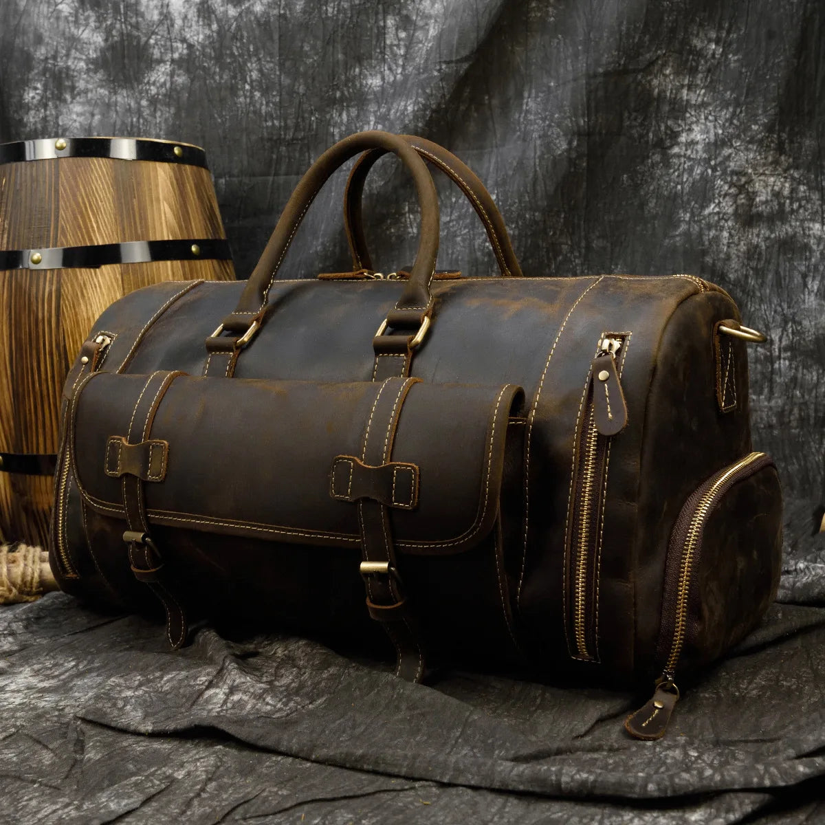 Brown leather gym bag men's, durable material for workouts and travel