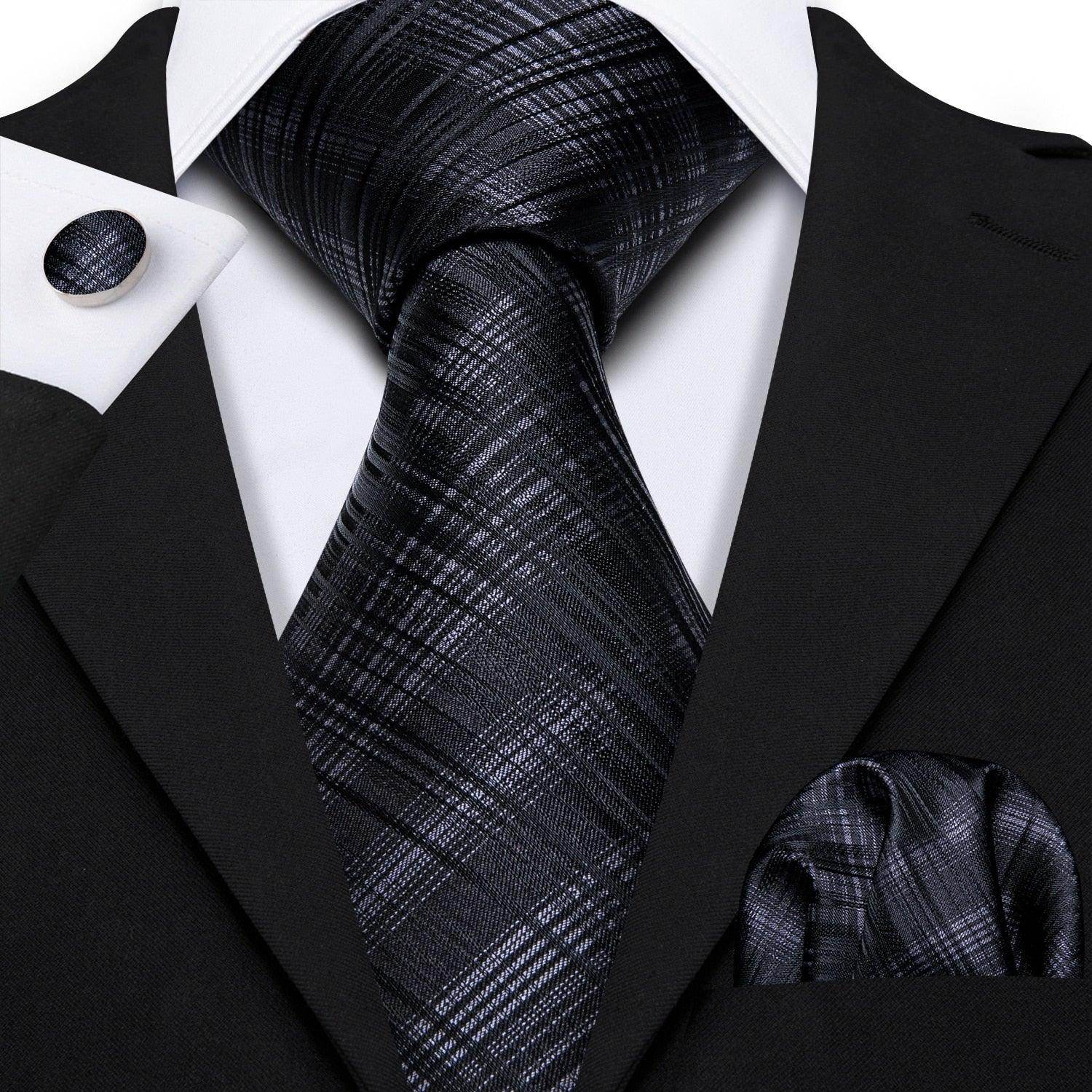 High quality teal tie with a stylish pattern, perfect for formal and business occasions