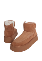Holias Chunky Heeled Snow Boots