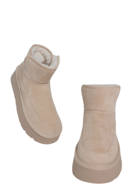 Holias Chunky Heeled Snow Boots