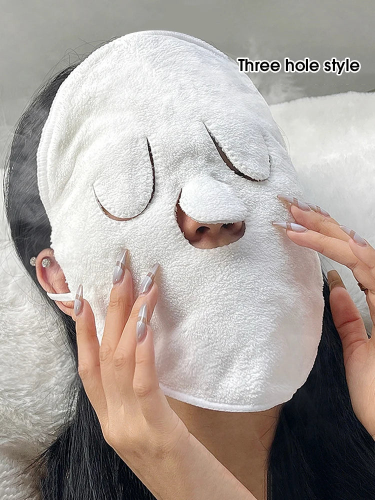 White hot compress face towel, soft fabric for relaxation and skincare