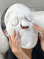 White hot compress face towel, soft fabric for relaxation and skincare