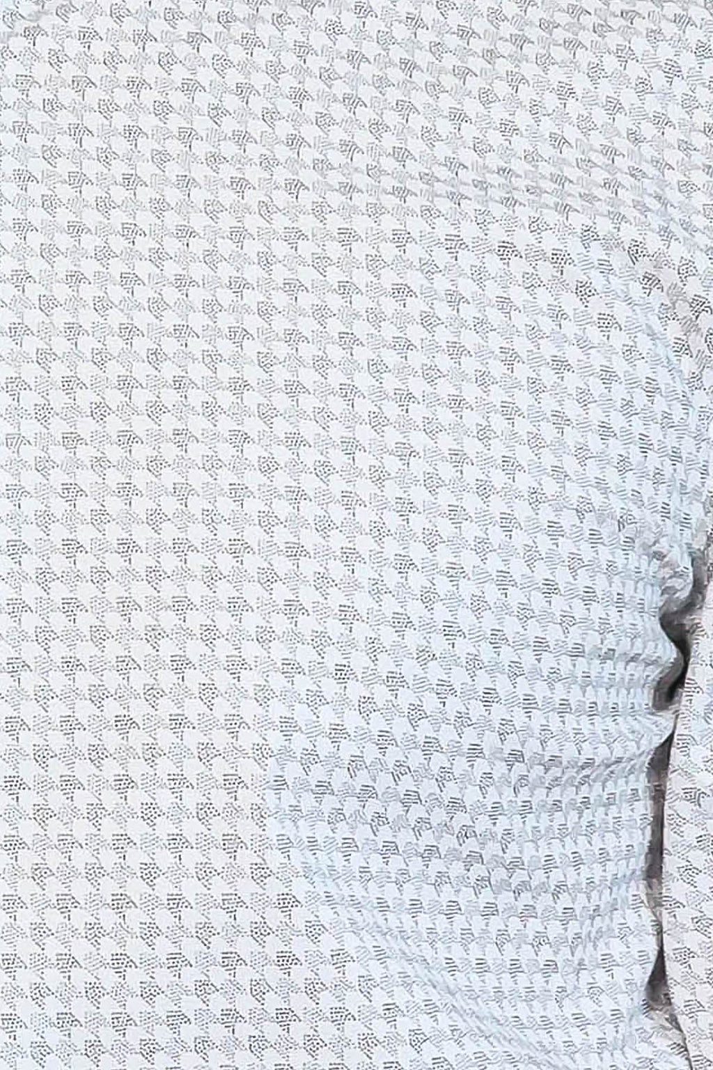 Houndstooth Pattern Slim Fit Ecru Men Shirt by Wessi – detail view