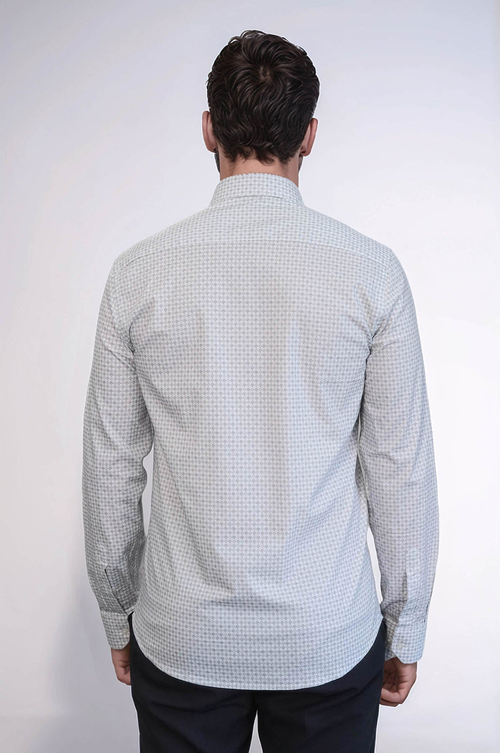 Houndstooth Pattern Slim Fit Ecru Men Shirt by Wessi – fabric detail view