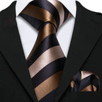 Men's striped silk tie and pocket square, learn how fold a pocket square