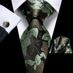 men's floral patterned tie, silk fabric, how to tie mens tie