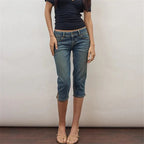 Women's VacationGrabs jeans and capri in blue denim for casual wear