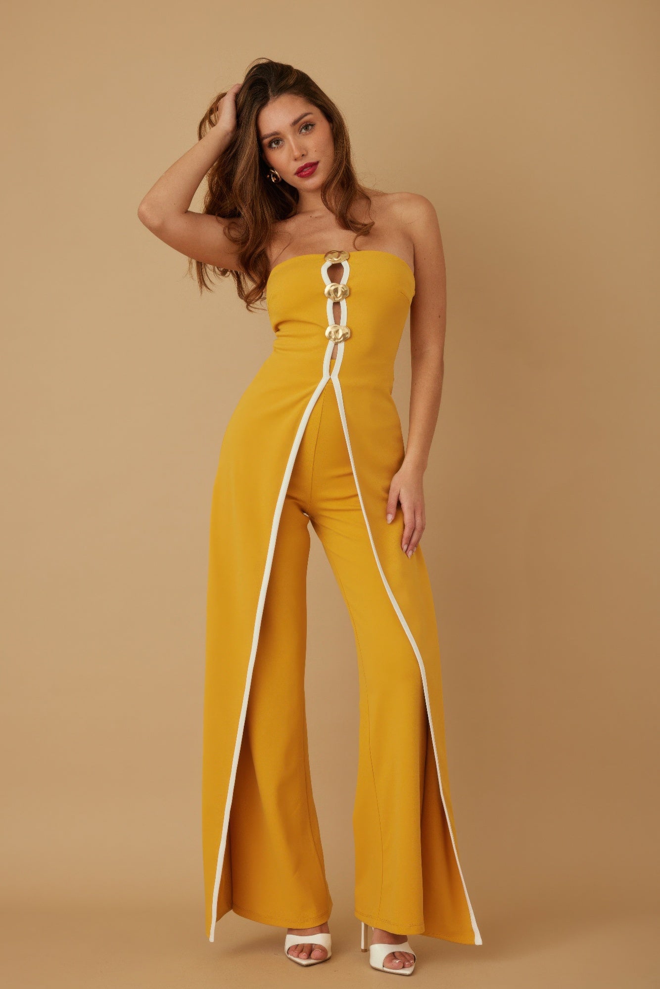 Stylish strapless jumpsuit for women in yellow with front zipper and elegant design for summer events